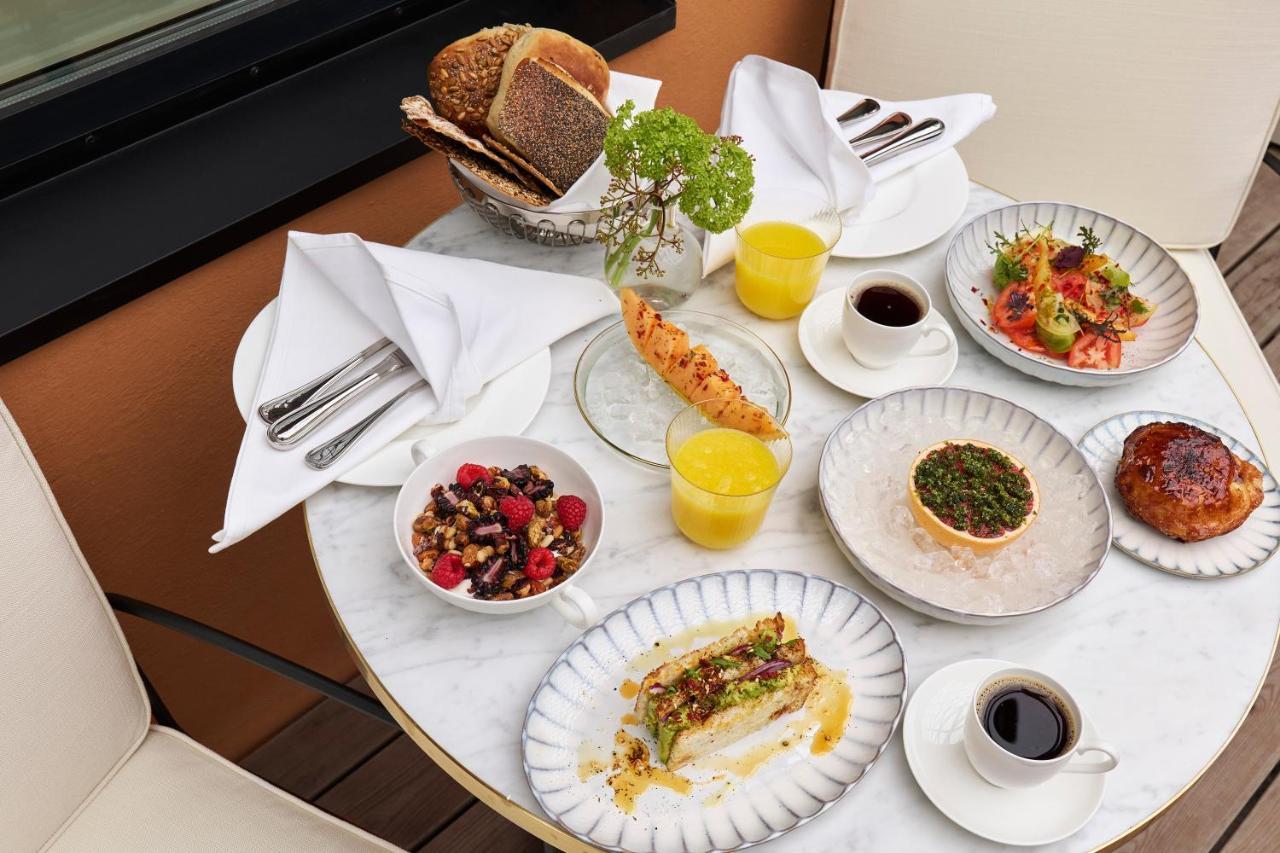 Villa Dagmar Стокгольм Экстерьер фото A breakfast at the Mandarin Oriental, Munich